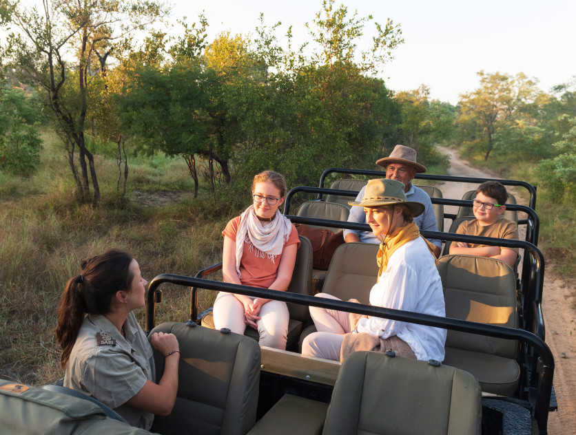 Ss Collection Home Experiences Families Safari