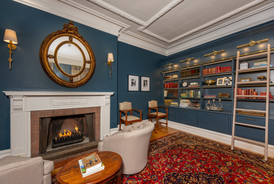 The Claremont Safari Library 7